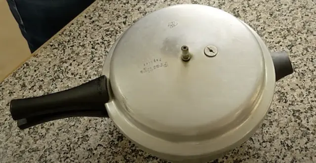 pressure-cooker