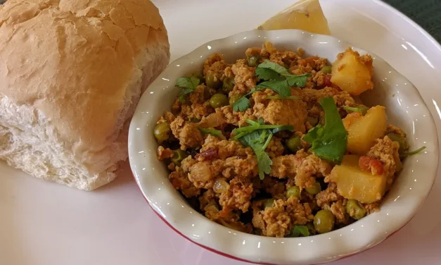 Kheema Pav